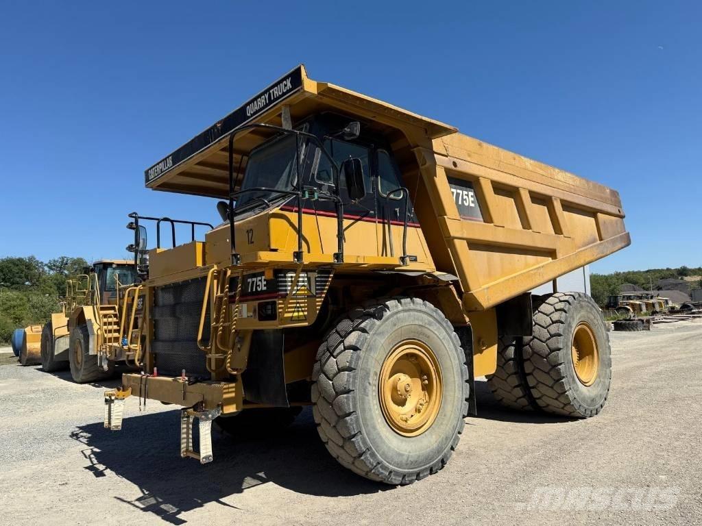 CAT 775 E Camiőes basculantes rígidos
