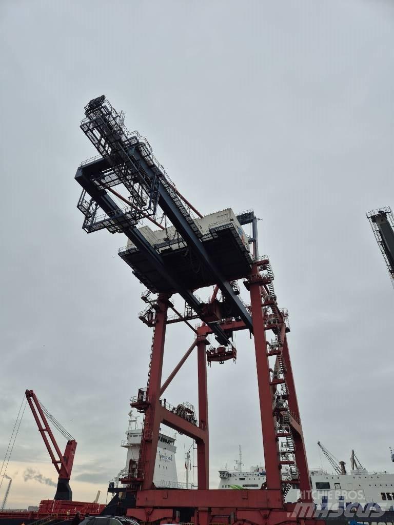  ZPMC STS Gruas Ship to shore