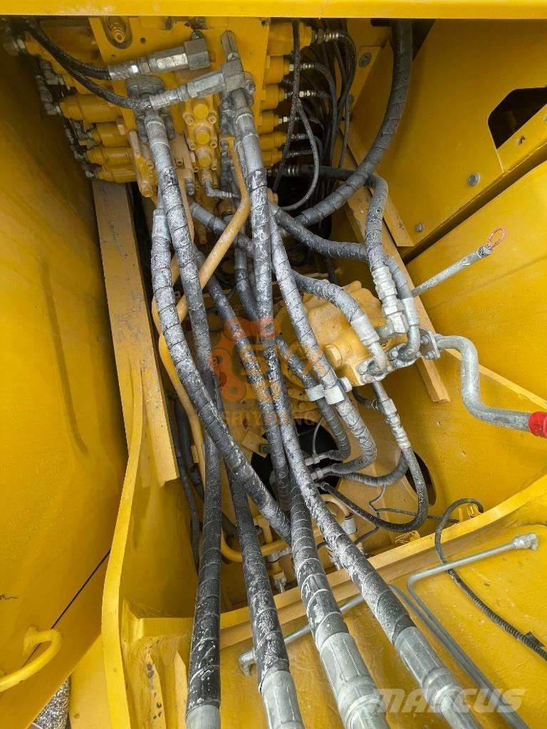 Komatsu PC 200-8 Escavadeiras de esteiras