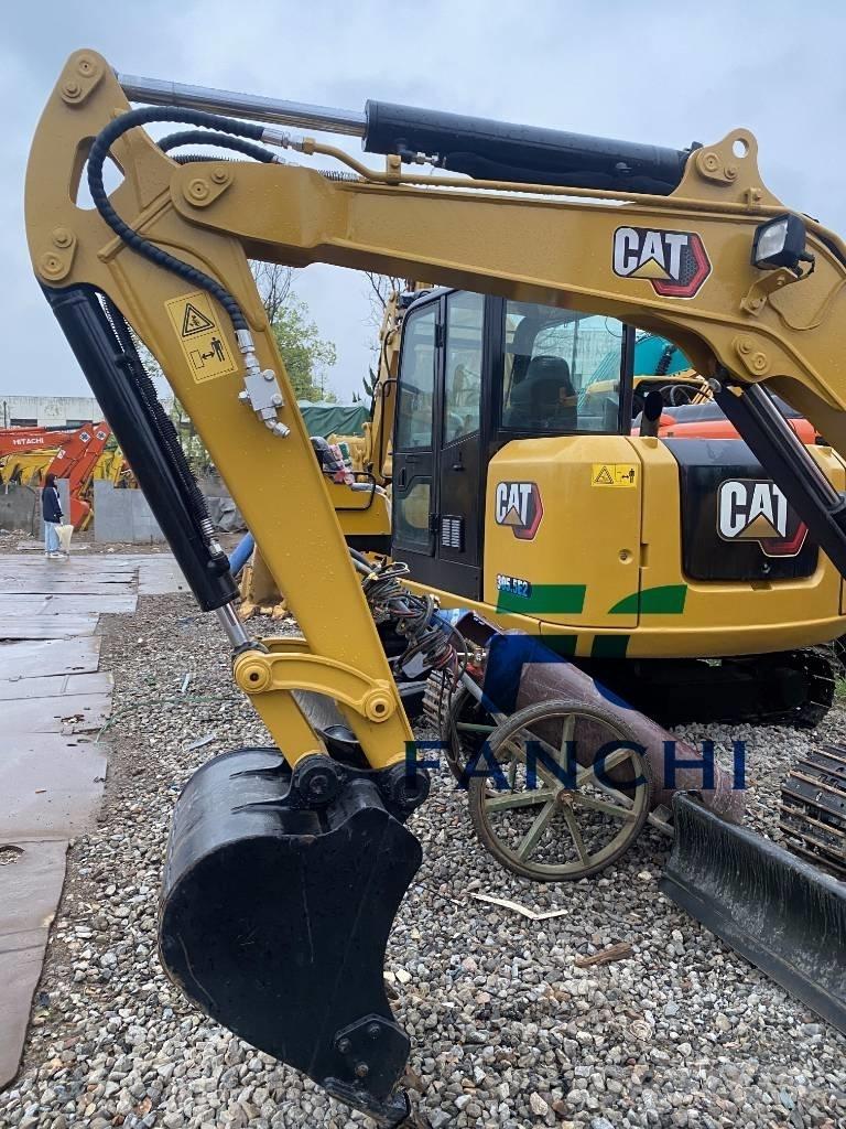 CAT 303.5E Miniescavadeiras