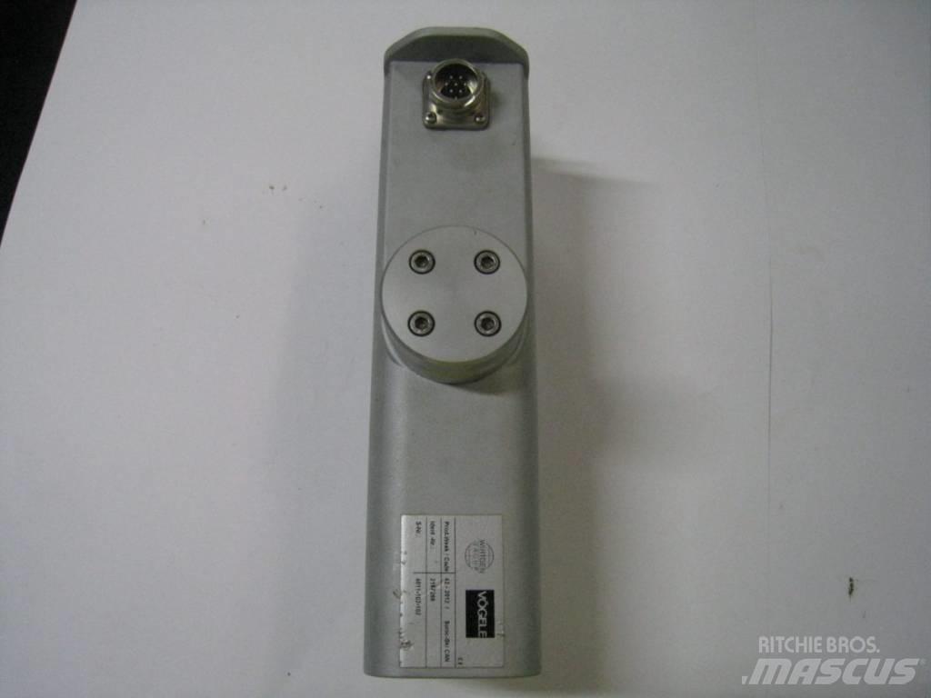 Vögele 1803-2 Electrónica