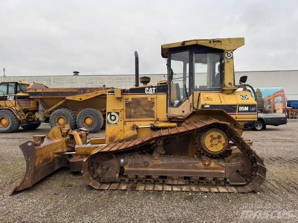 CAT D 5 M LGP Dozers - Tratores rastos