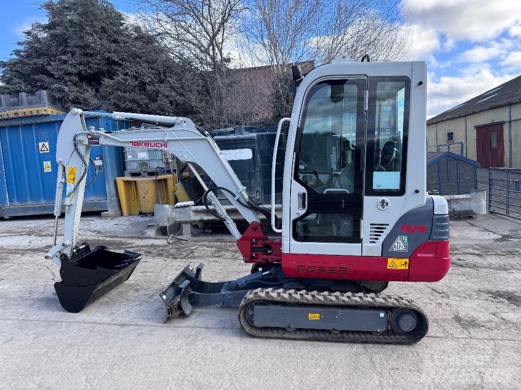 Takeuchi TB 219 Miniescavadeiras