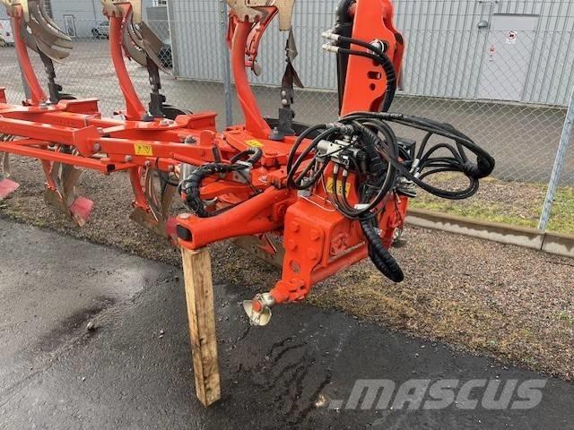 Kubota RM 4005 V Charruas reversíveis