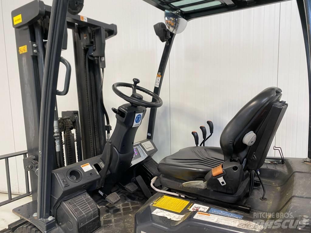 Doosan G25N-7 Empilhadores a gás