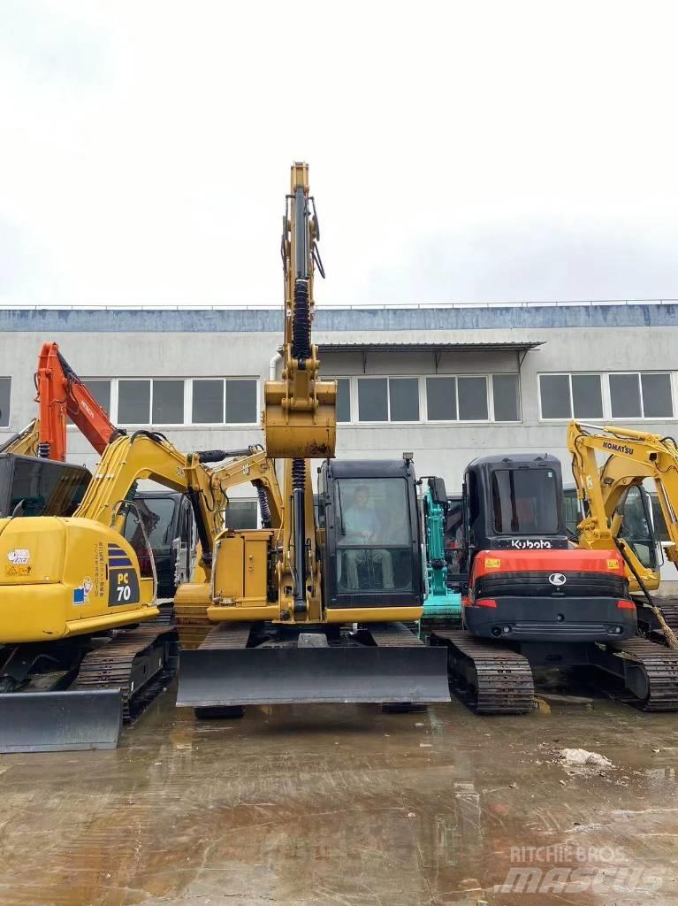 CAT 307E2 Miniescavadeiras