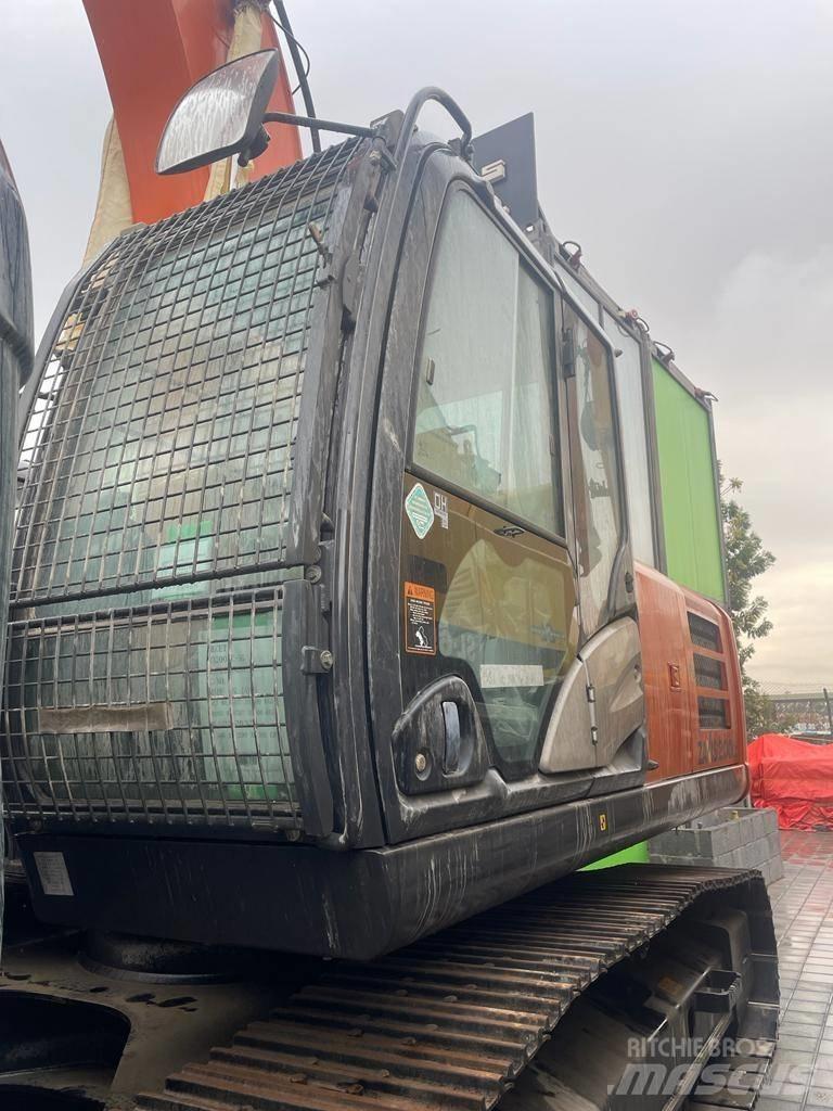 Hyundai HX 225SL Escavadeiras de esteiras