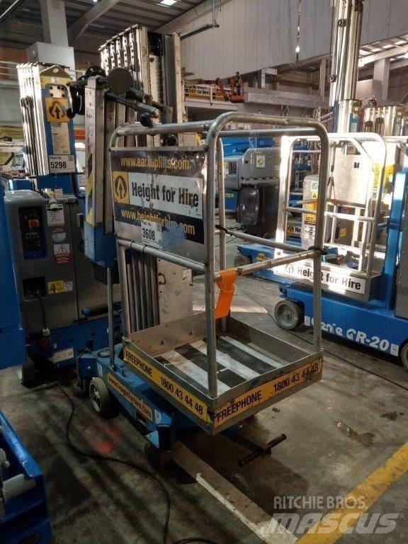 Genie AWP 30 DC Plataformas de Mastro Vertical