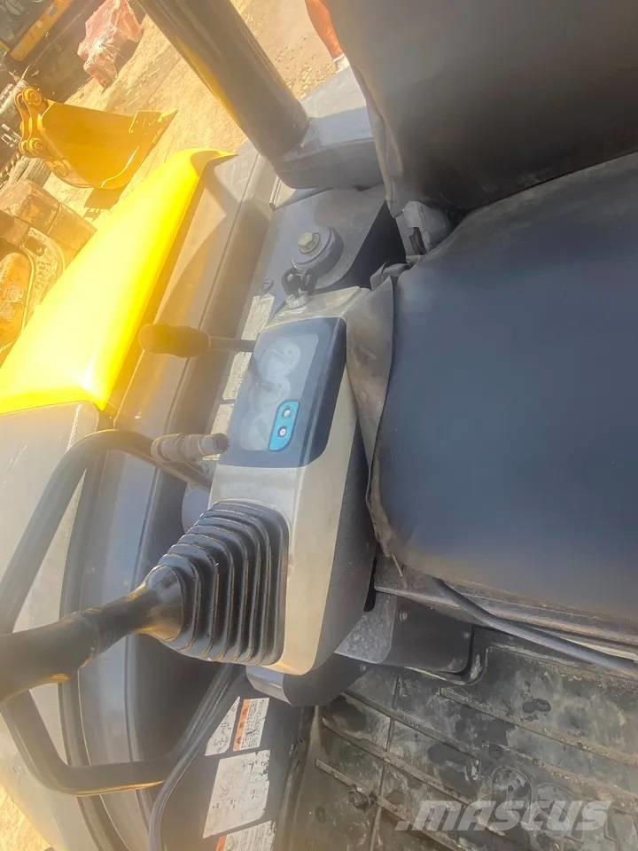 Komatsu PC 40 MR-2 Miniescavadeiras