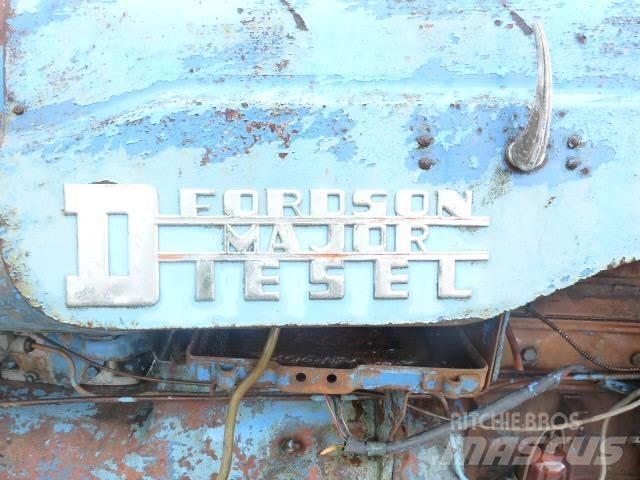 Fordson Major Tratores Agrícolas usados