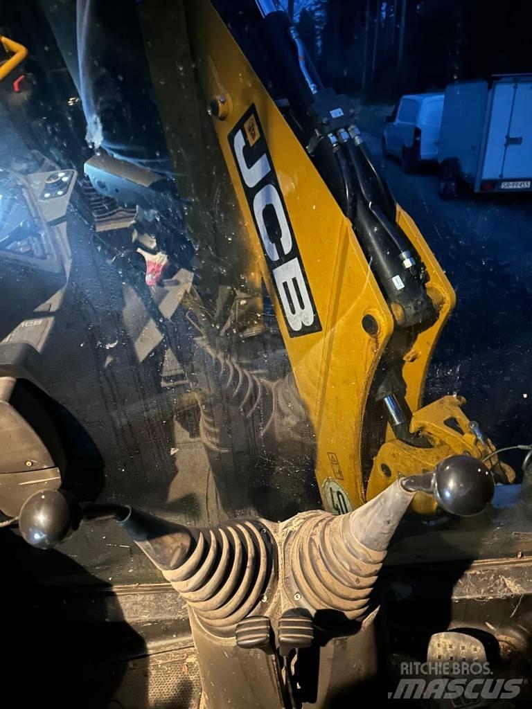 JCB 3XC 14H5WM Retroescavadeiras