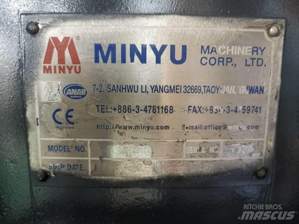 Minyu MSC300 Britadeiras