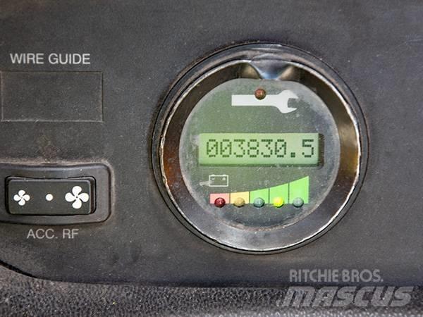 Hyster R30XMF2 Preparadoras de encomendas de alta elevação
