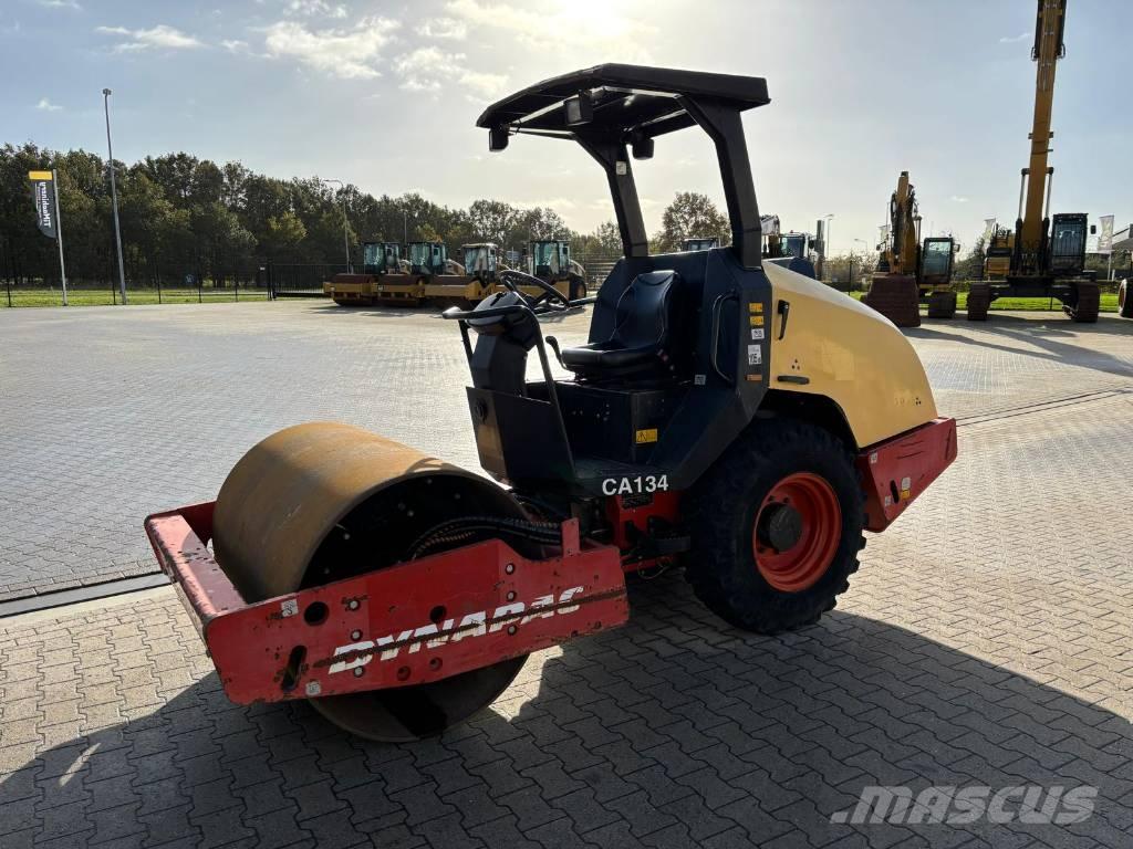 Dynapac CA 134 D Cilindros Compactadores monocilíndricos