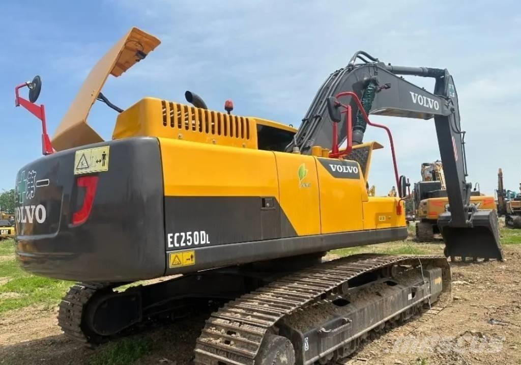 Volvo EC 250 D L Escavadeiras de esteiras