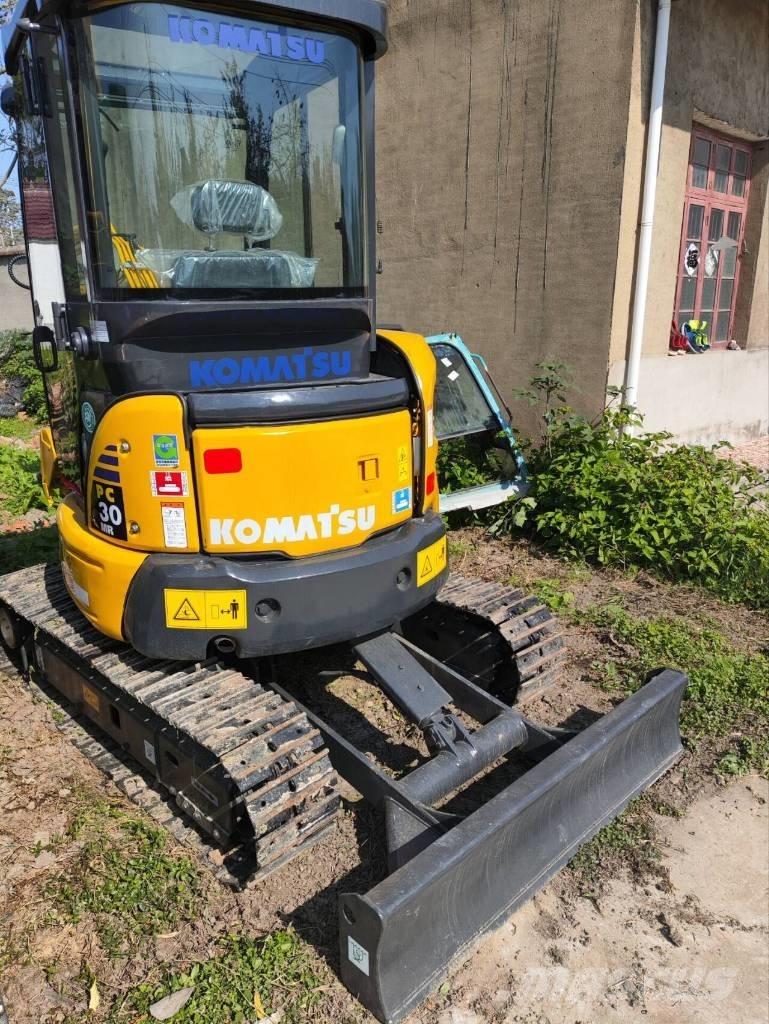 Komatsu PC 30 MR Miniescavadeiras