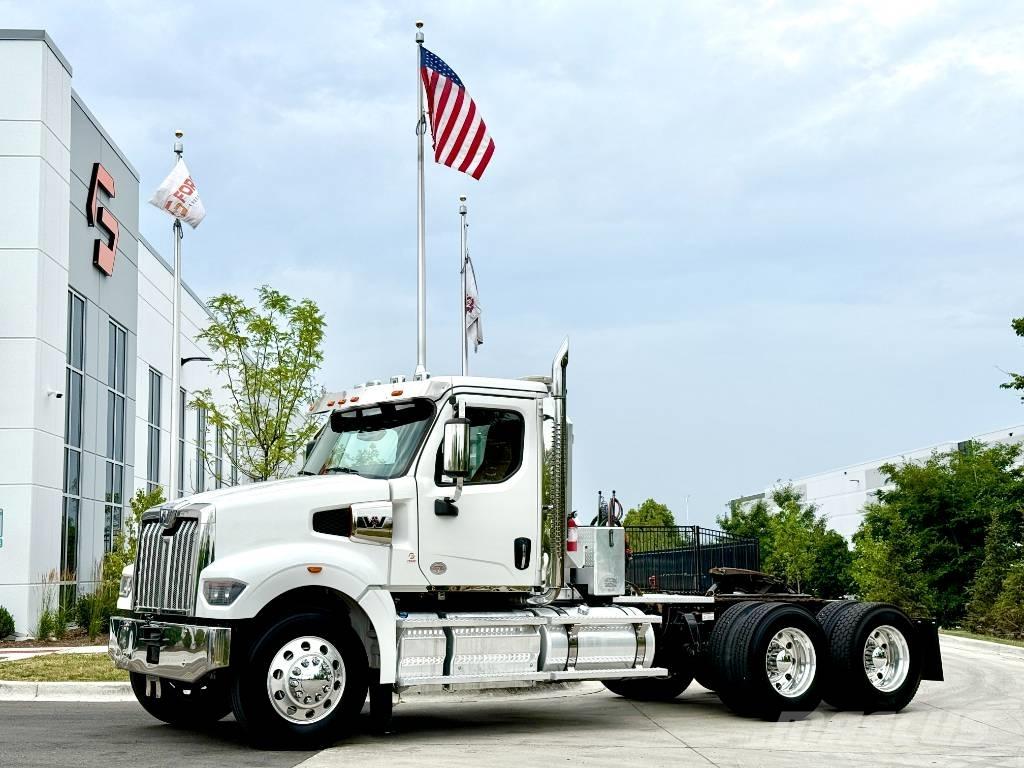 Western Star 49 X Cavalos Mecânicos