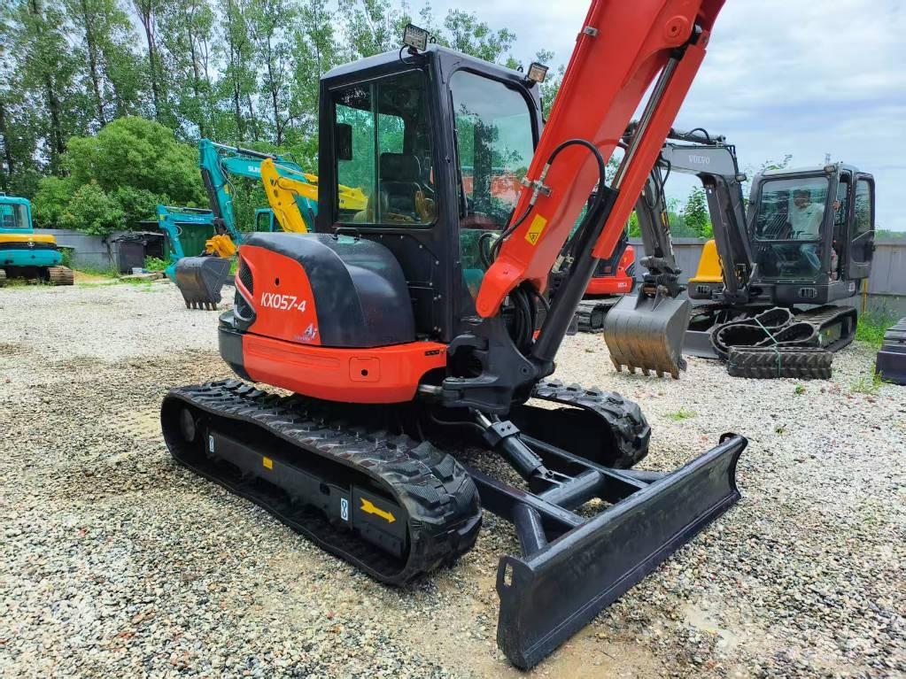 Kubota KX 057-4 Miniescavadeiras
