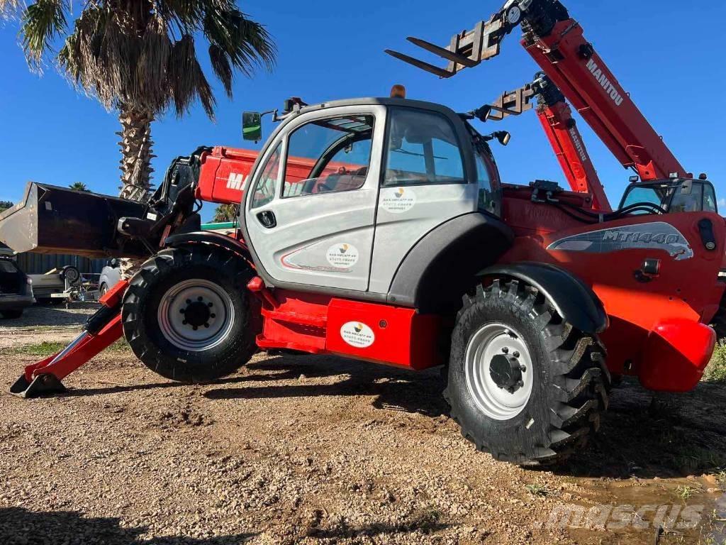Manitou MT 1440 Manipulador telescópico
