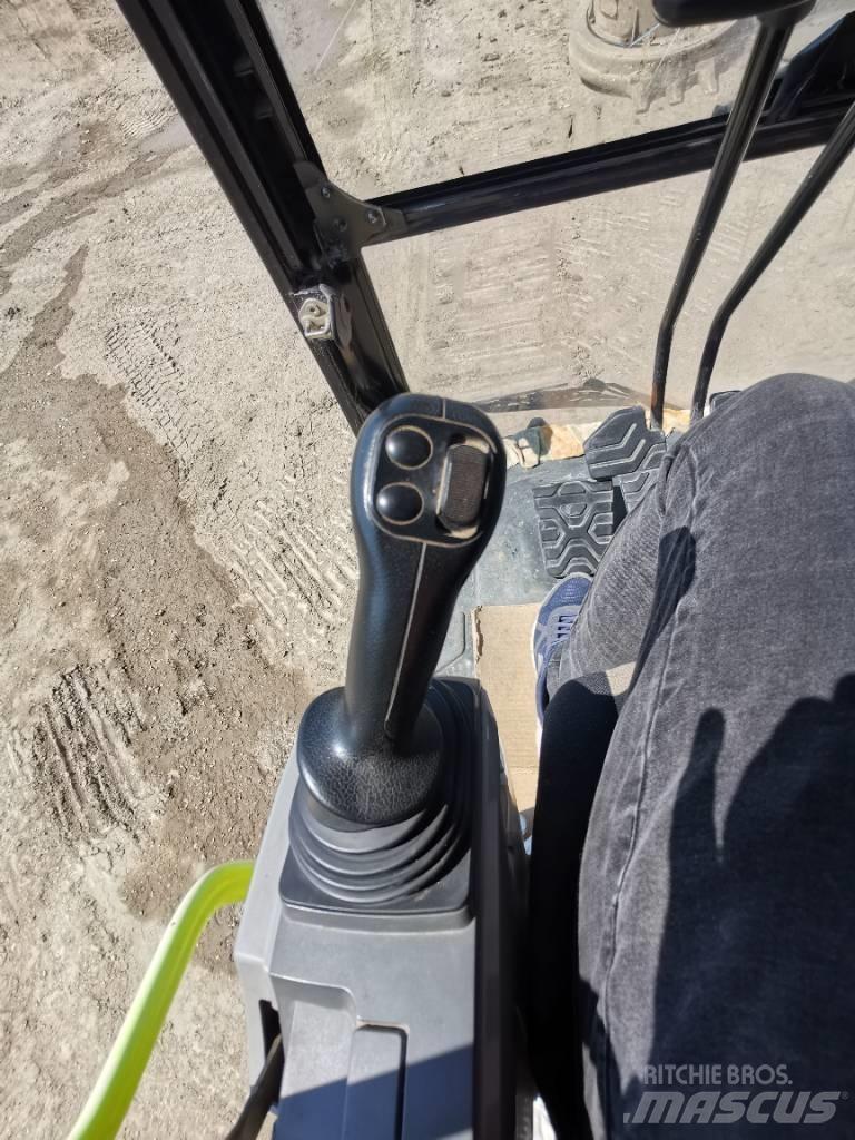 CAT 320 F Escavadeiras de esteiras