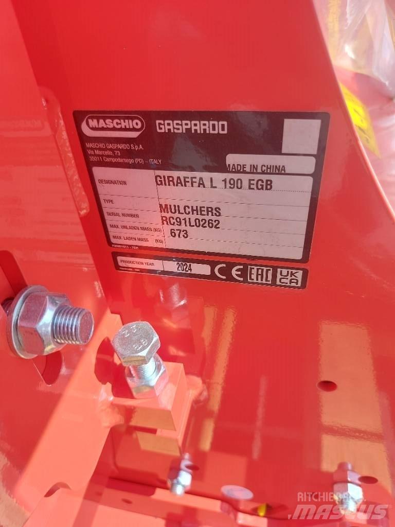 Maschio giraffa 190 Gadanheiras e cortadores de folhas para pastos