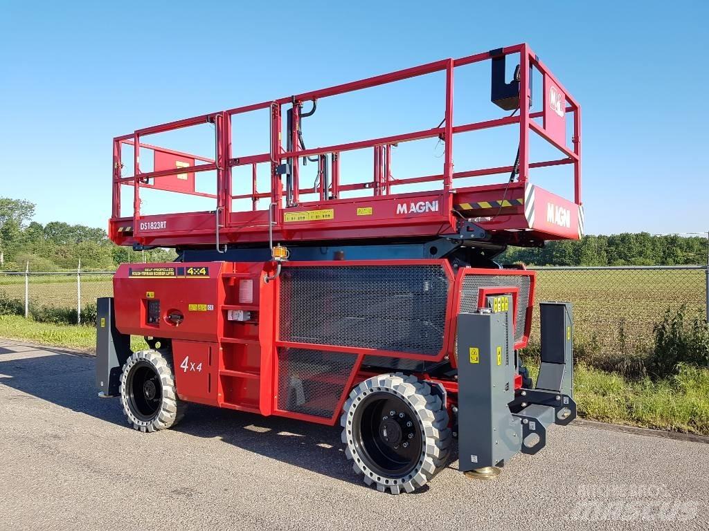 Magni DS 1823 RT Elevadores de tesoura