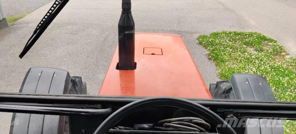 Fiatagri 82-94 DT Tratores Agrícolas usados