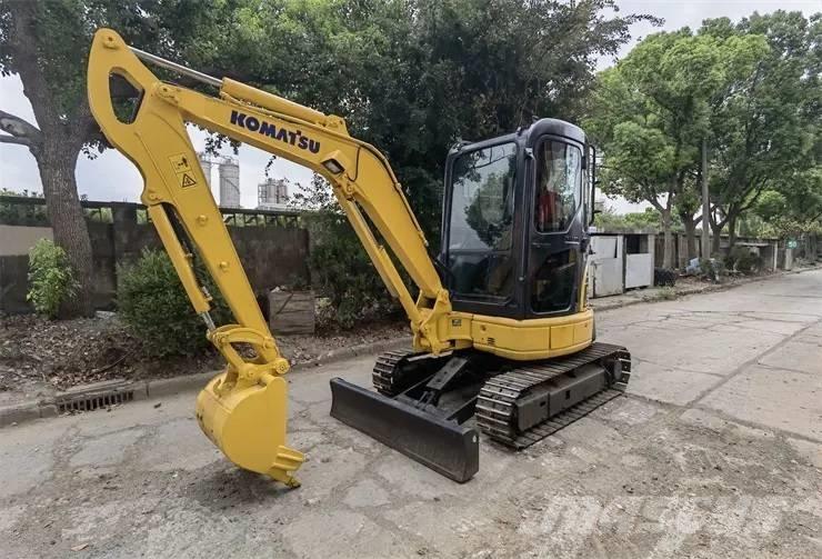 Komatsu PC35 Miniescavadeiras