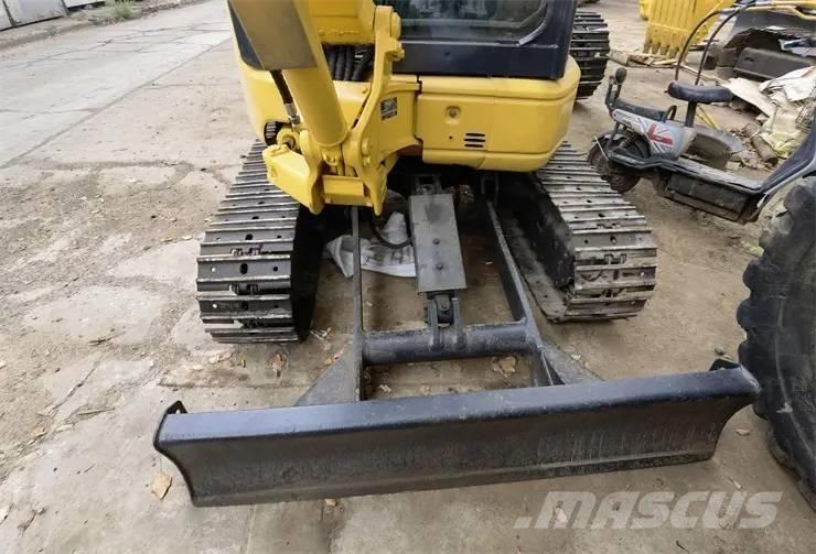 Komatsu PC35 Miniescavadeiras