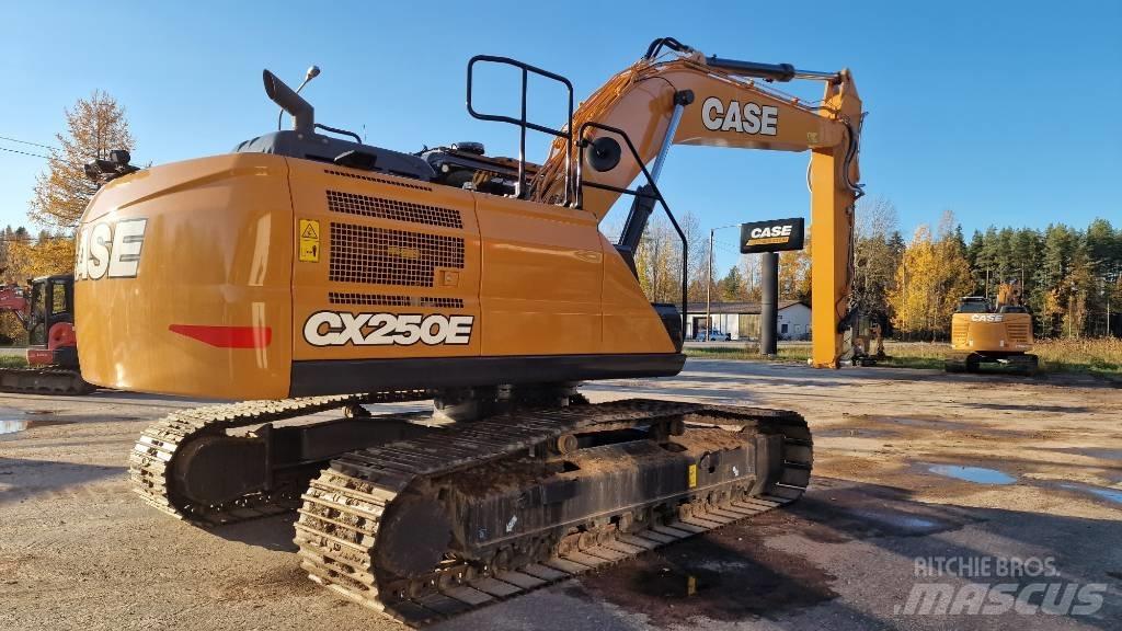 CASE CX 250E Escavadeiras de esteiras