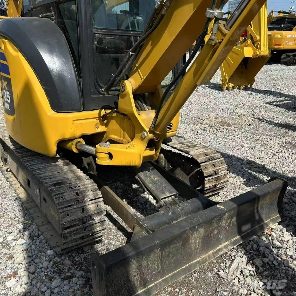 Komatsu 35 Escavadeiras de esteiras