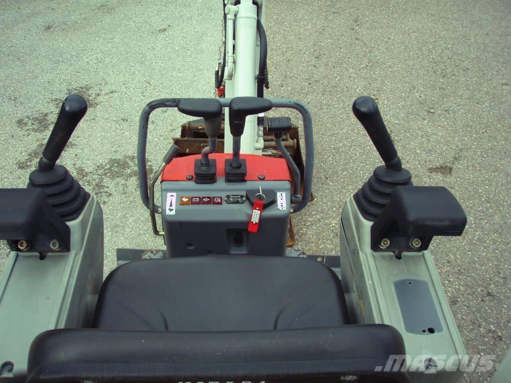 Takeuchi TB 210 R Miniescavadeiras