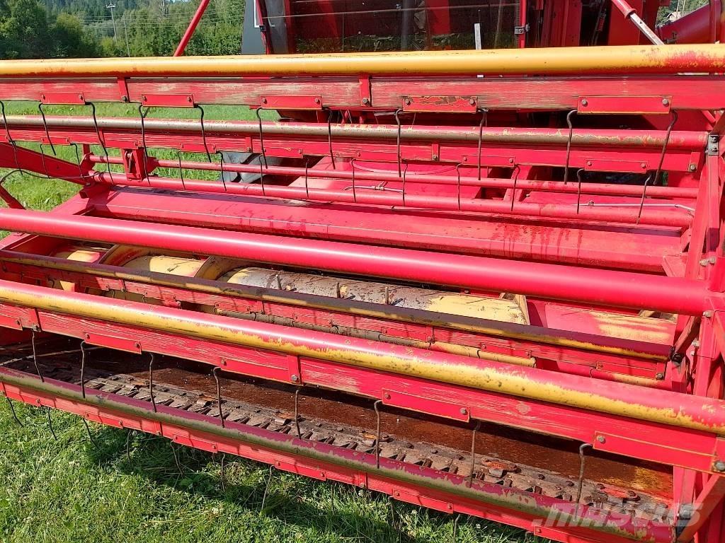 Massey Ferguson 16 Ceifeiras debulhadoras