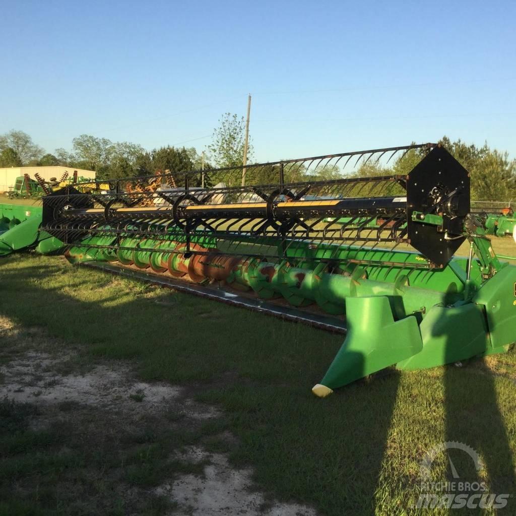 John Deere 630 F Ceifeiras debulhadoras compactas