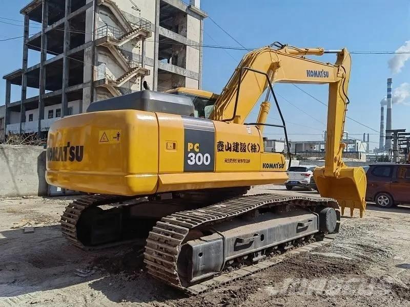Komatsu PC 300 Escavadeiras de esteiras