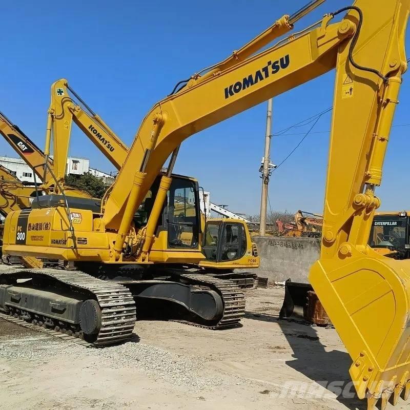 Komatsu PC 300 Escavadeiras de esteiras