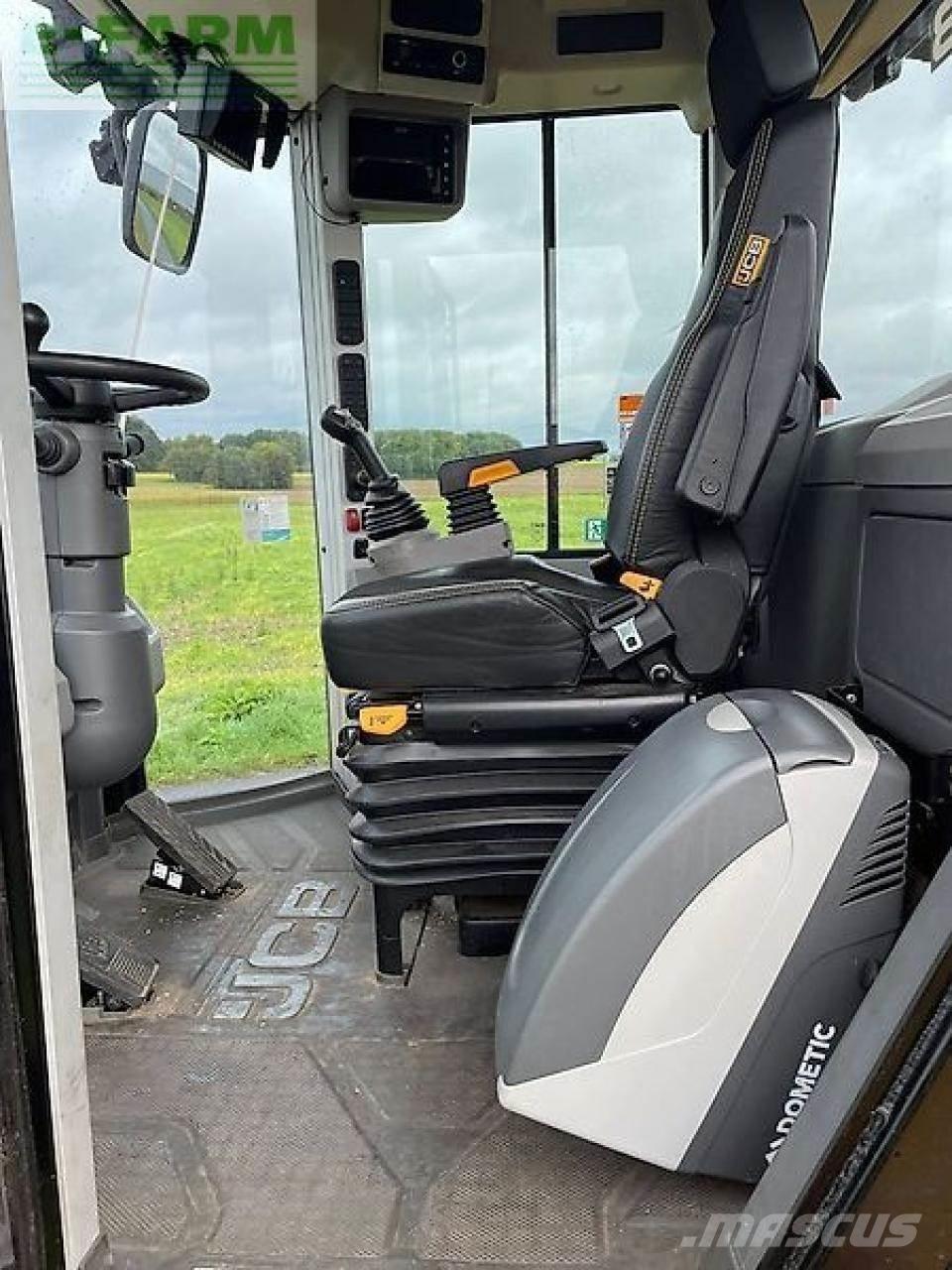 JCB 427 agri Miniescavadeiras