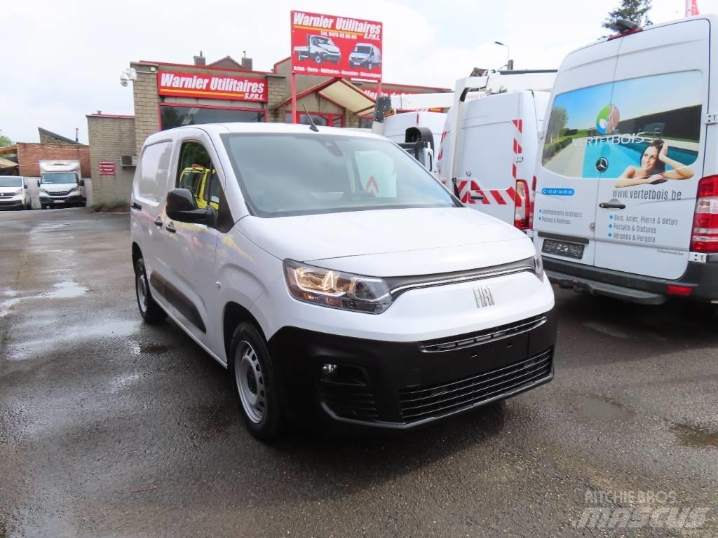 Fiat Doblo Carrinhas de caixa fechada