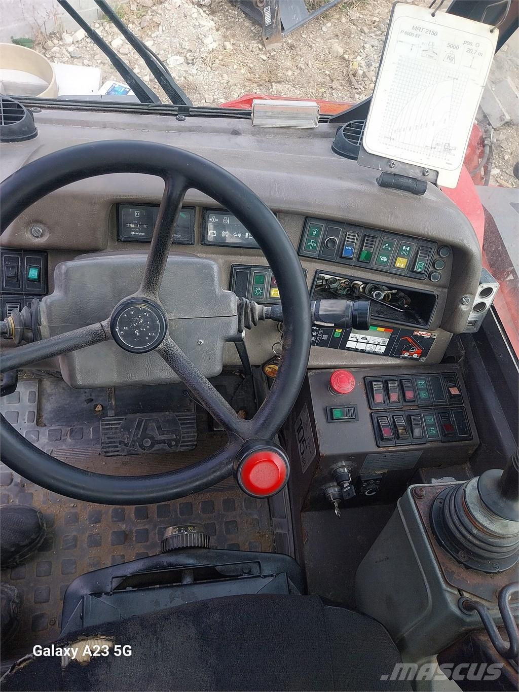 Manitou MRT 2150 M Manipulador telescópico