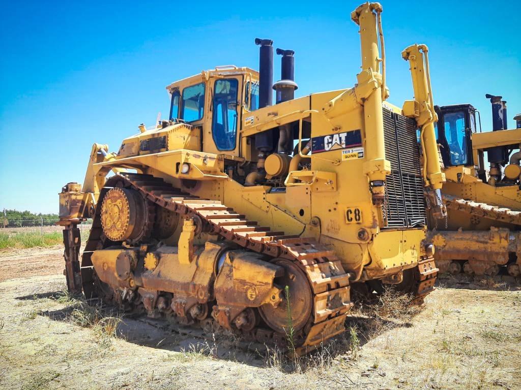CAT D10 Dozers - Tratores rastos