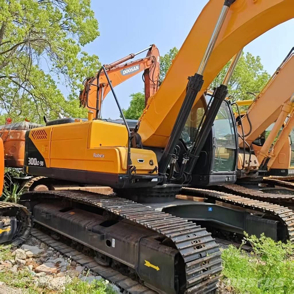 Hyundai R300LC-9S Escavadeiras de esteiras