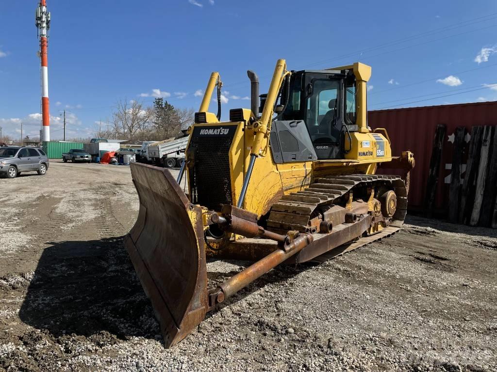 Komatsu D65EX-15 Dozers - Tratores rastos
