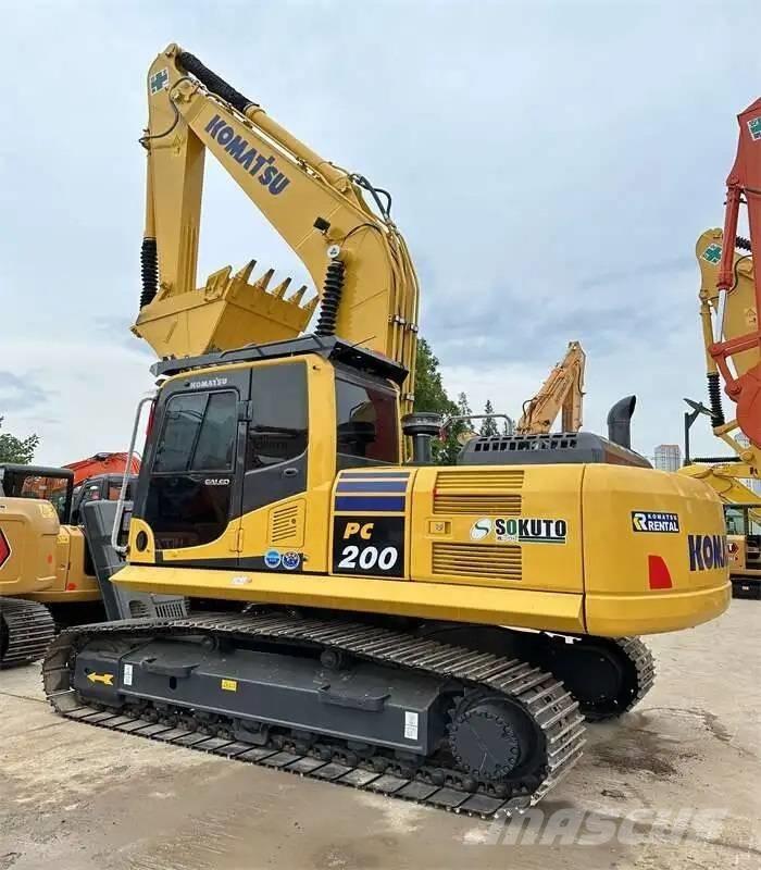 Komatsu PC200-8 Escavadeiras de esteiras