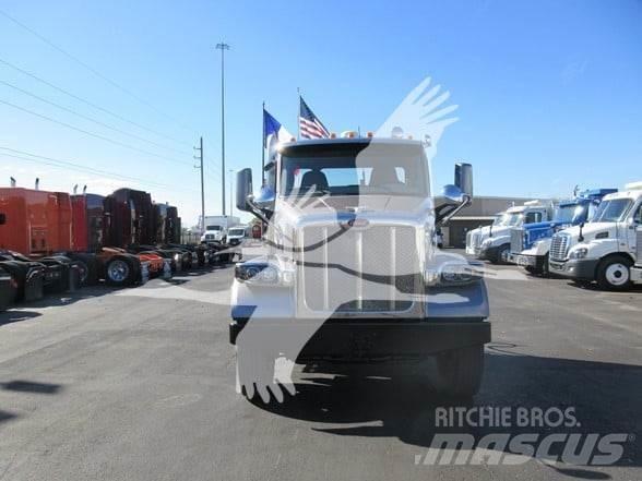 Peterbilt 567 Cavalos Mecânicos