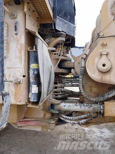 CAT 988K Carregadeiras de rodas