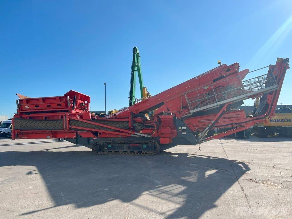 Finlay 683 SuperTrak Crivos