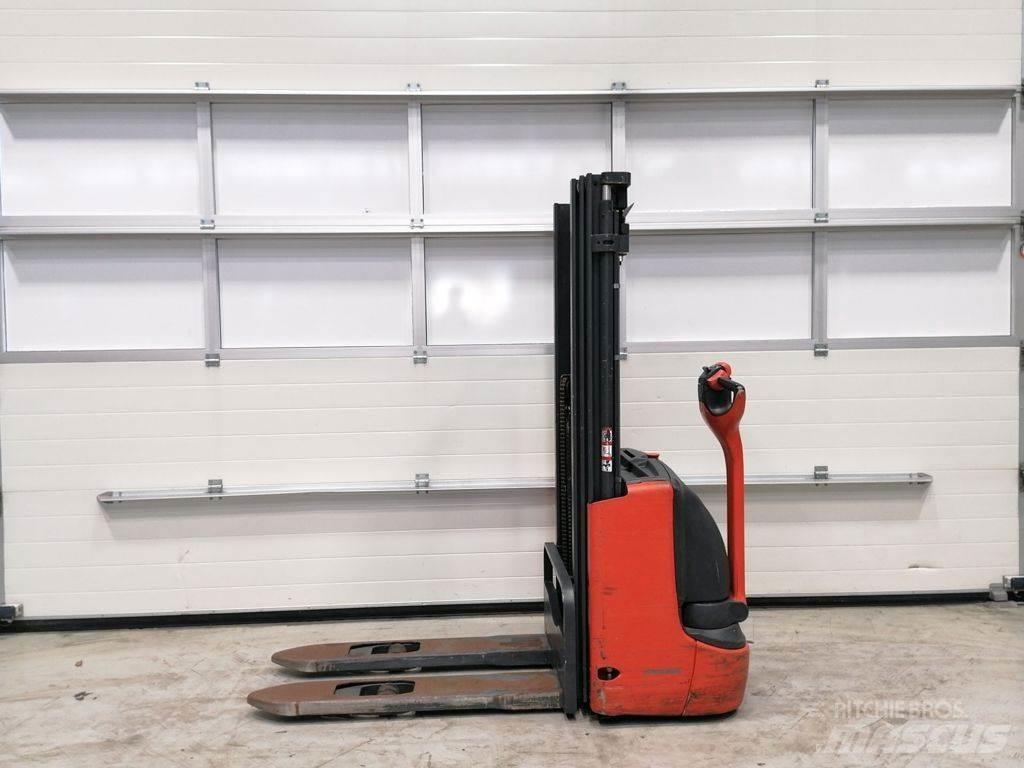 Linde L10 Empilhador para operador externo