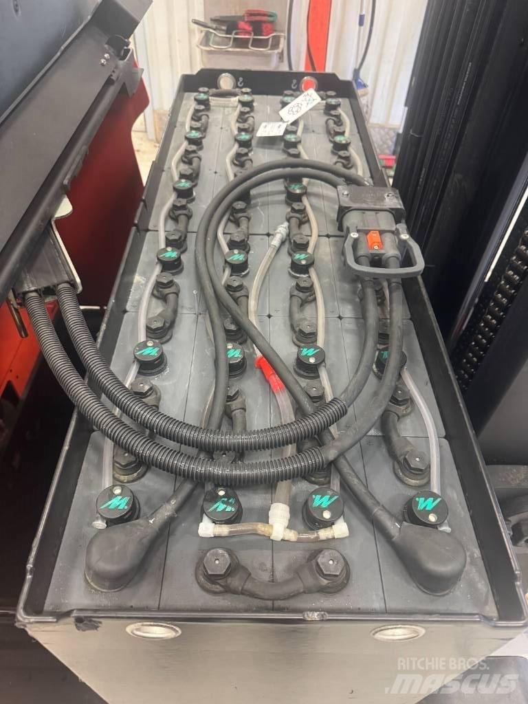 BT Toyota RRE 160 Empilhadores Elevadores