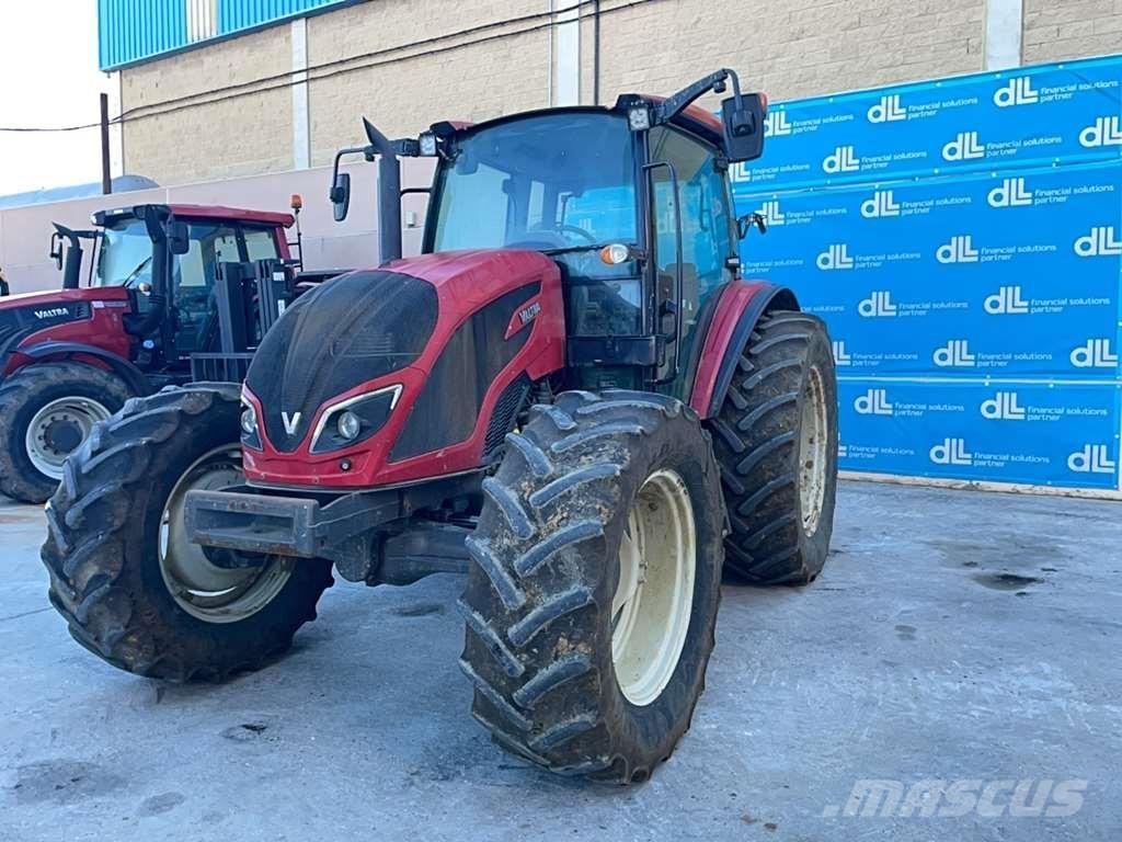 Valtra A134 Tratores Agrícolas usados