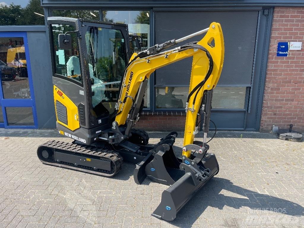 New Holland E19D Carregadora multifunções